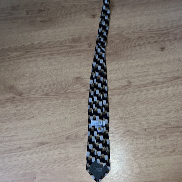Versace tie - Picture 3 of 4